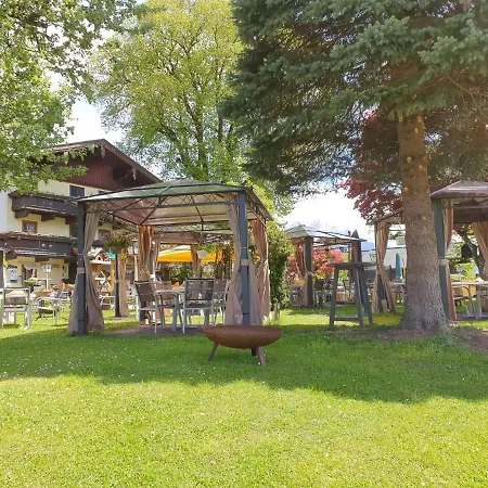 Отель Lindenhof Леоганг