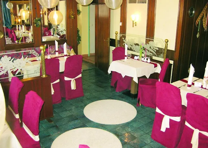 Lindenhof 3* לאוגנג